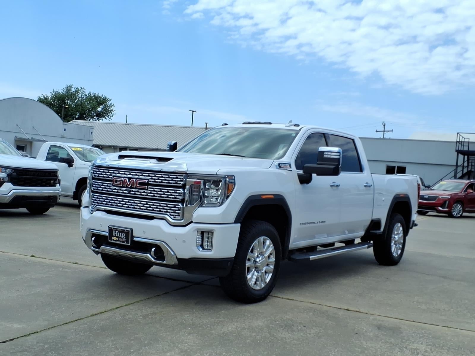 2020 GMC Sierra 3500 HD Denali in White Frost Tricoat — front three-quarter view